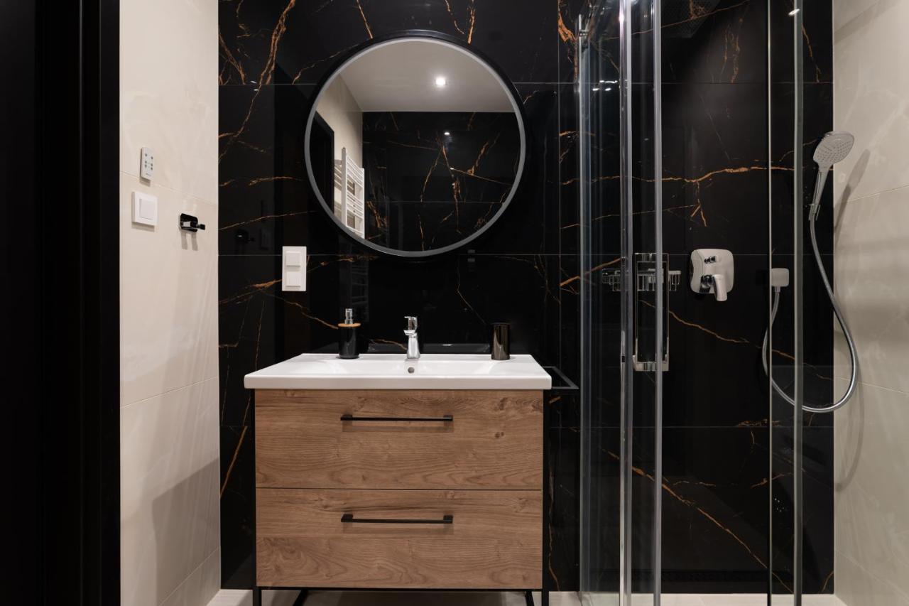 Apartament 1612 Modern Tower 格丁尼亚 外观 照片